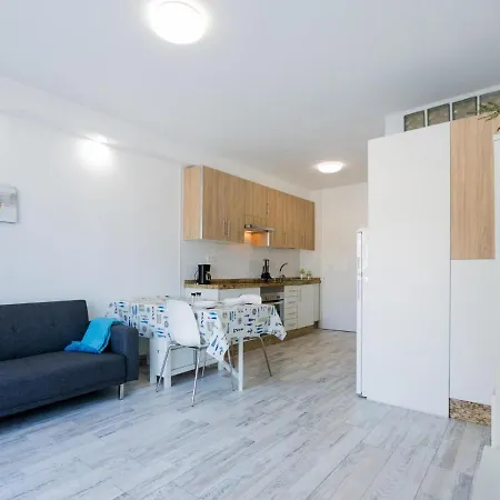 公寓 480 A Island Village With Terrace View And Wifi *