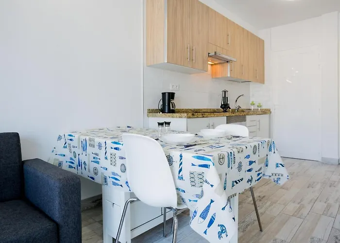 Appartamento 480 A Island Village With Terrace View And Wifi